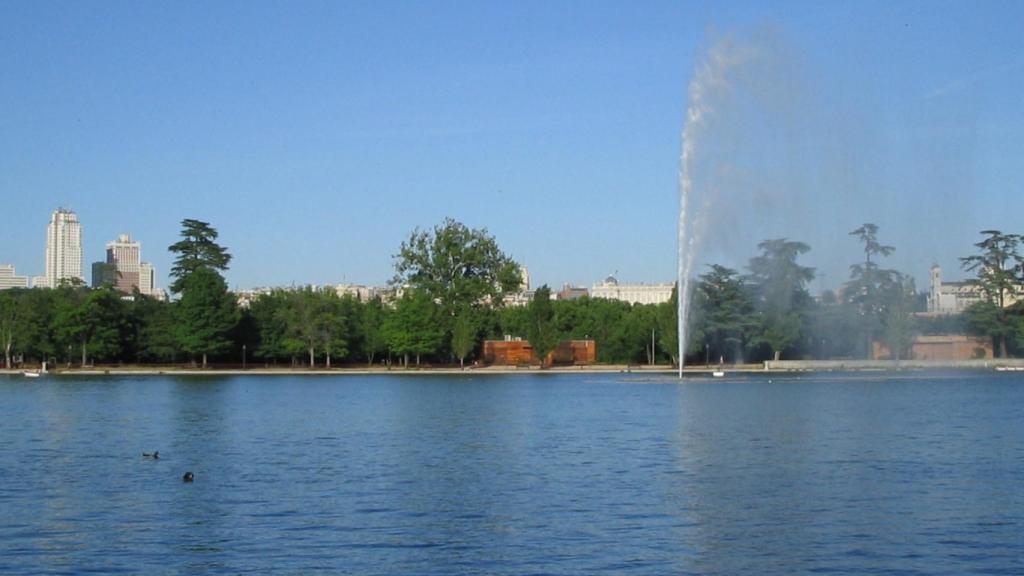 Imagen del lago de la Casa de Campo.