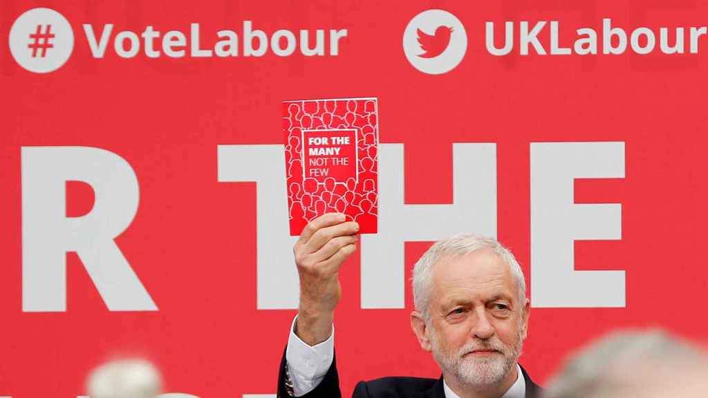 Corbyn durante la presentación de su campaña este martes en Bradford
