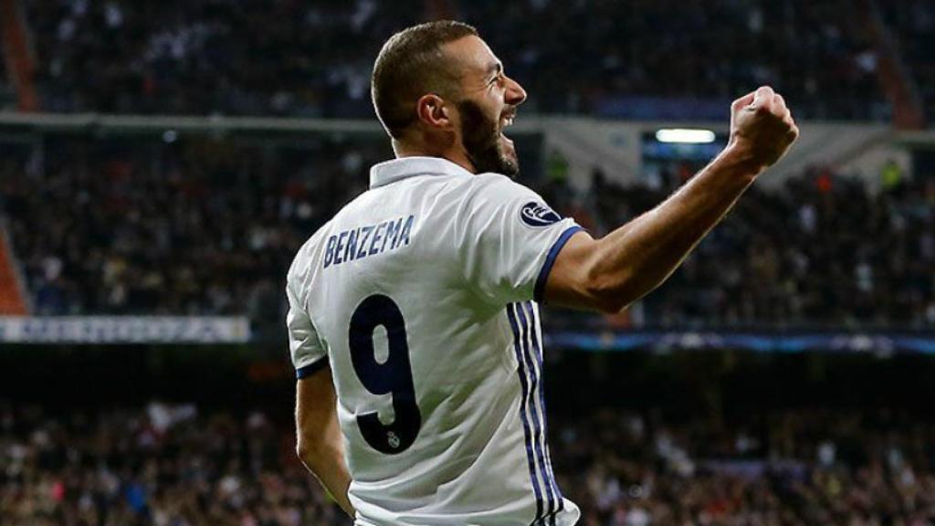 Benzema celebra su gol ante el Dortmund