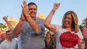 Sánchez y Díaz, juntos en la campaña del 26J en Sevilla, hace casi un año.