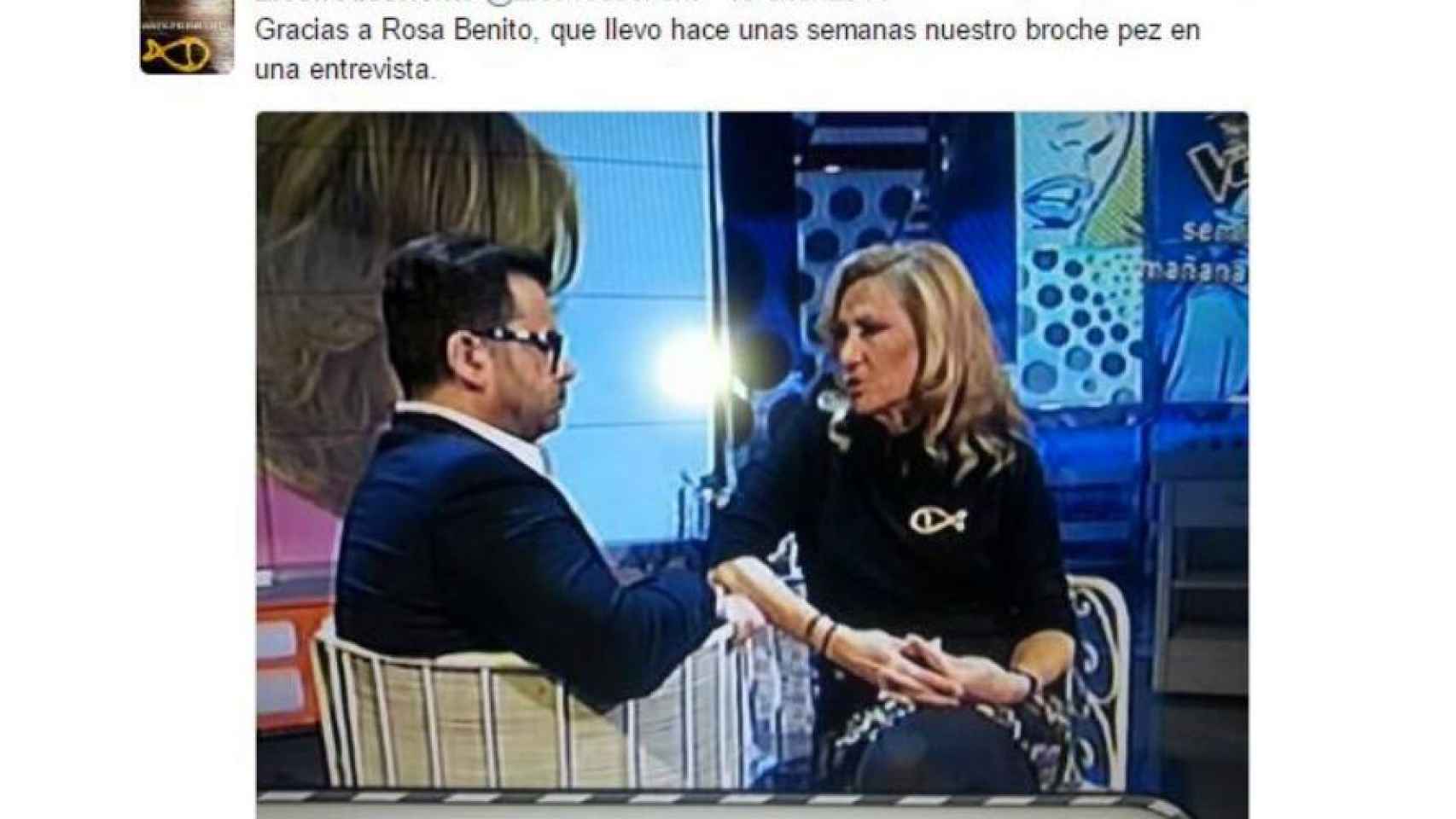 Los broches de la firma de Beatriz Saura llegaron al programa Sálvame, de Telecinco.