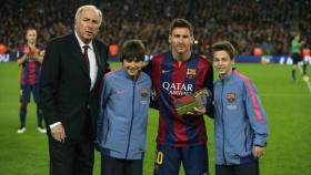 Carles Rexach al lado de Messi. Foto fcbarcelona.es