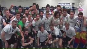 Los jugadores celebran la Liga en el vestuario. Foto: Realmadrid TV