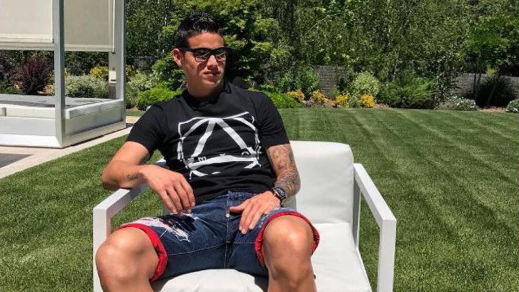 James en el jardín de su casa. Foto: Instagram (@jamesrodriguez10)