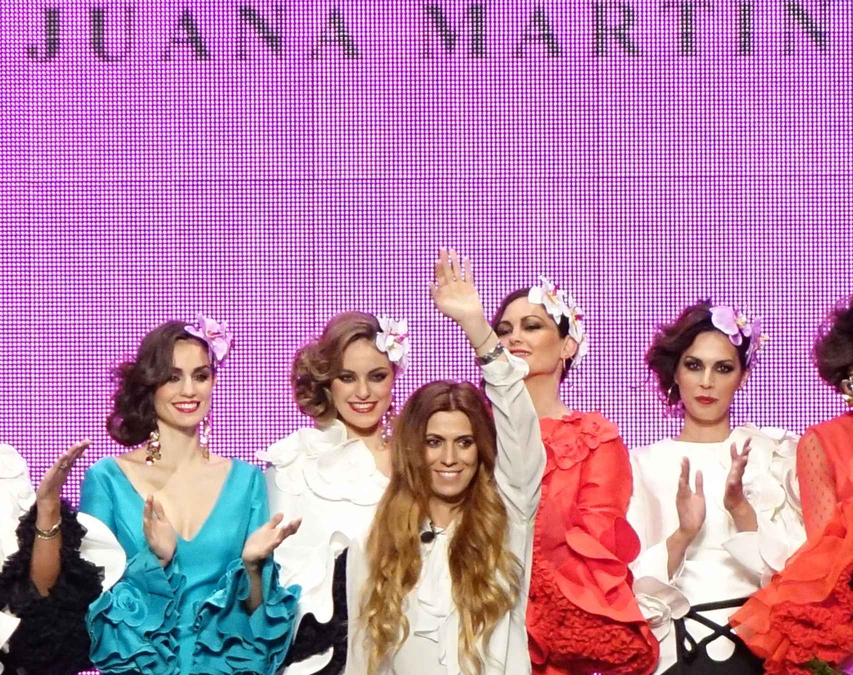 Juana Martin, en la pasarela de moda flamenca.