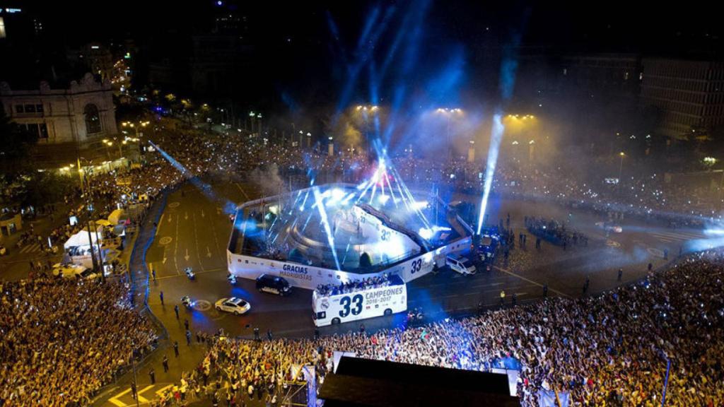 El Madrid celebró en Cibeles su 33ª Liga