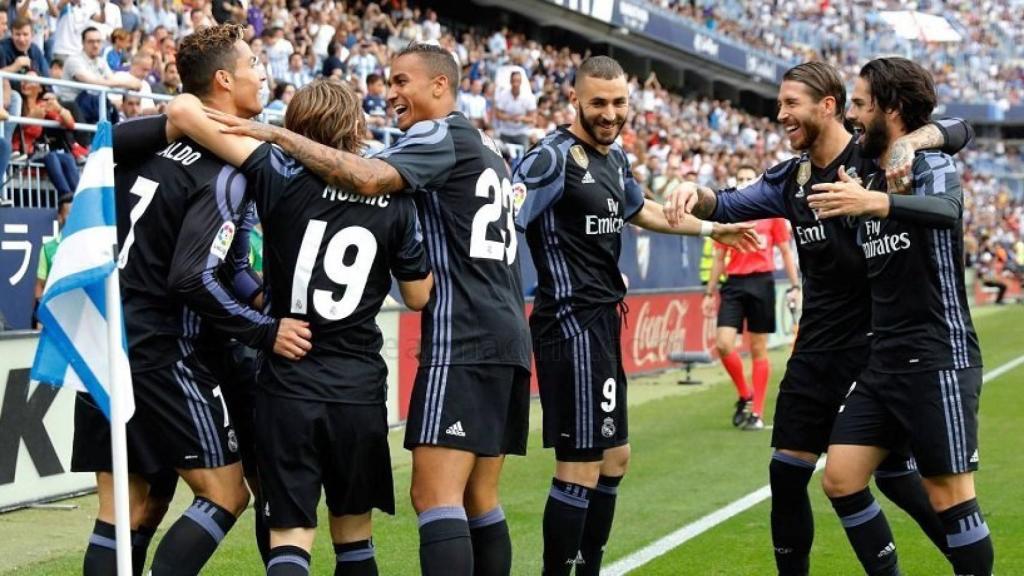 El Real Madrid celebra el gol de Cristiano