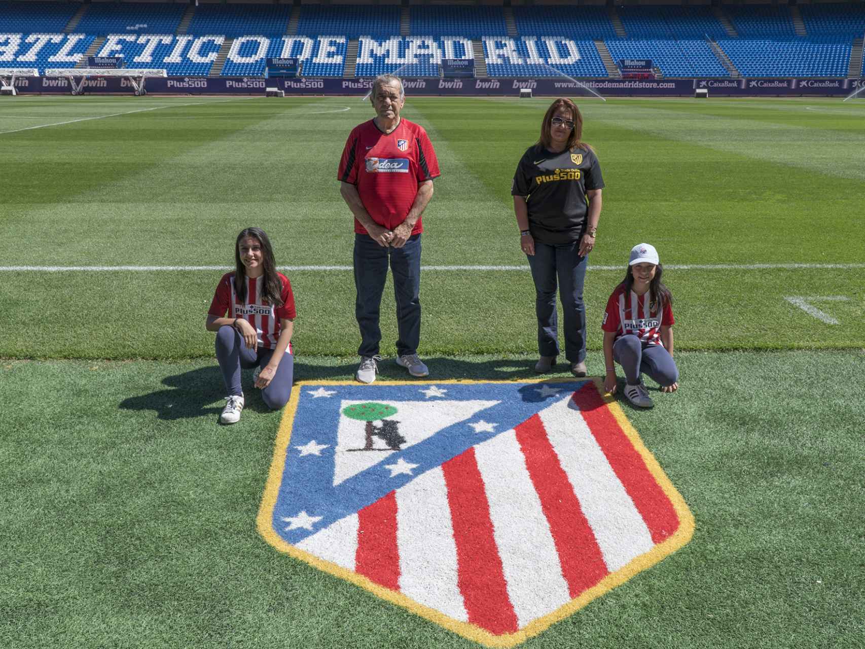 Alba, Antonio, Tesi y Marta posan para EL ESPAÑOL.