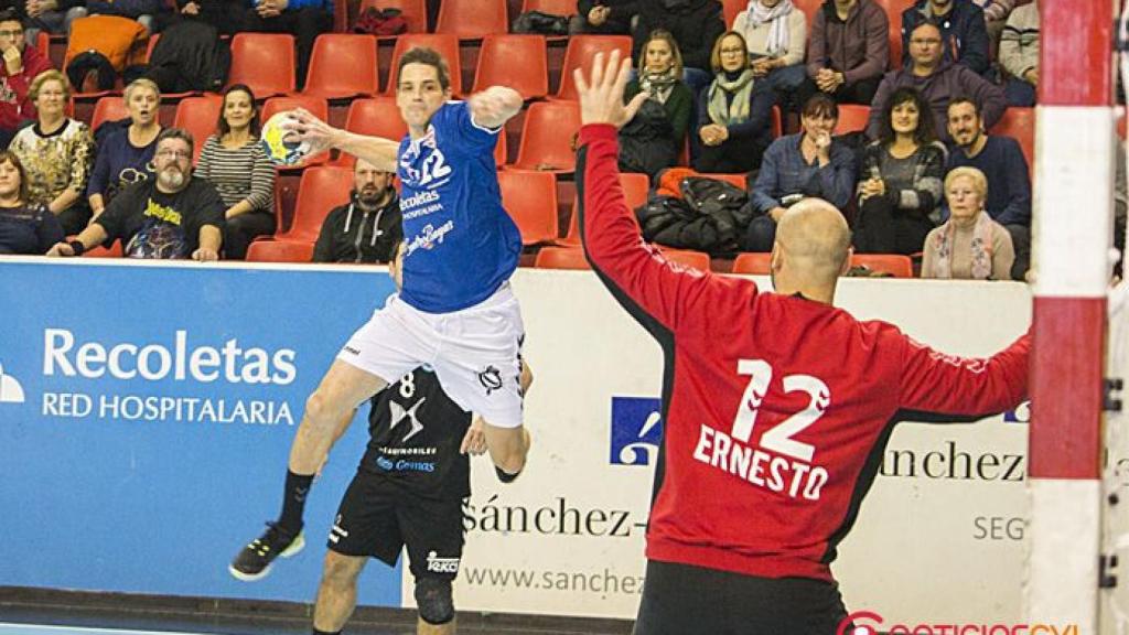 valladolid-balonmano-atletico-sinfin