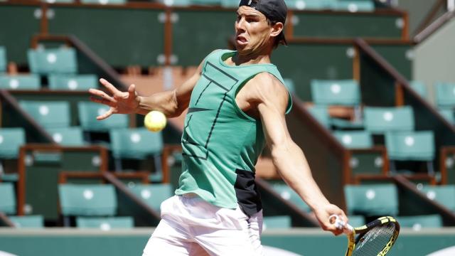 Nadal, durante su primer entrenamiento en Roland Garros.