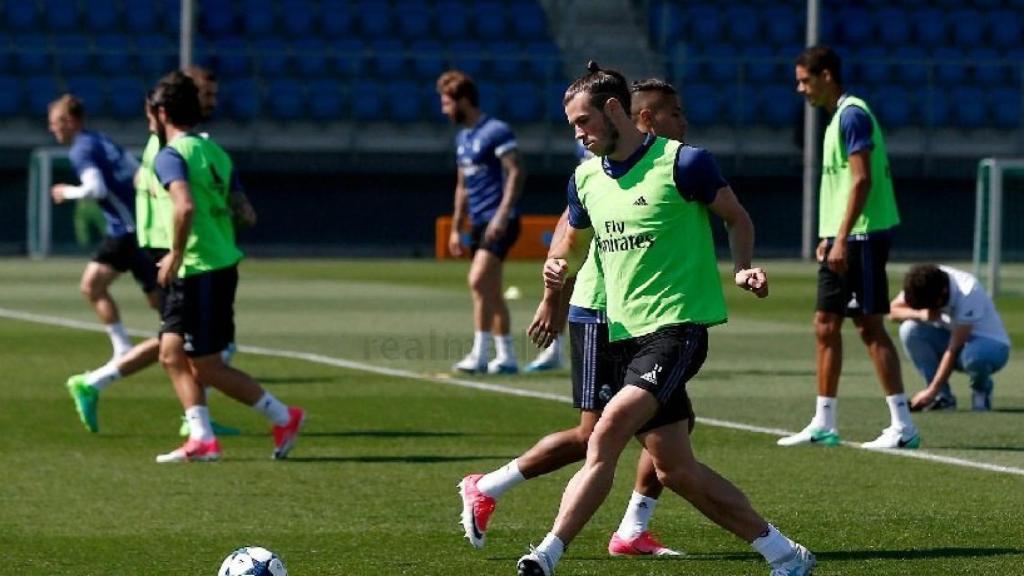 Bale entrenando