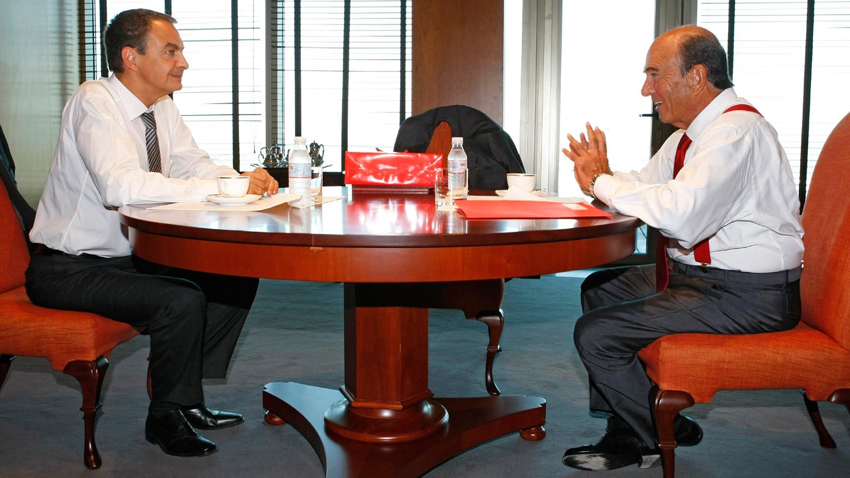 El ex presidente del Gobierno José Luis Rodríguez Zapatero y el banquero Emilio Botín.