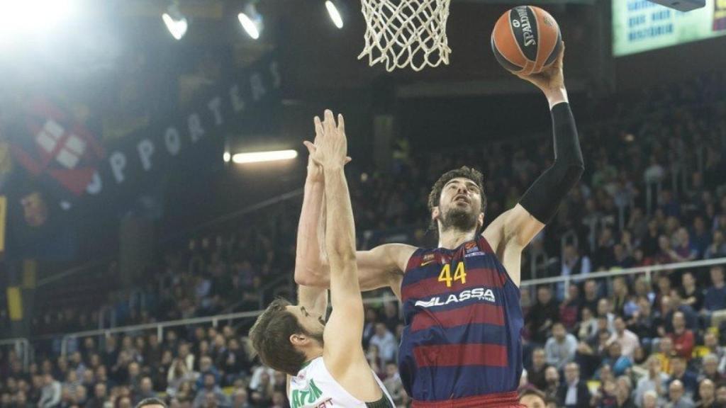 Tomic, con el Barça