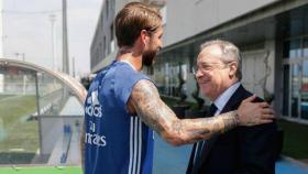 Sergio Ramos saluda a Florentino Pérez