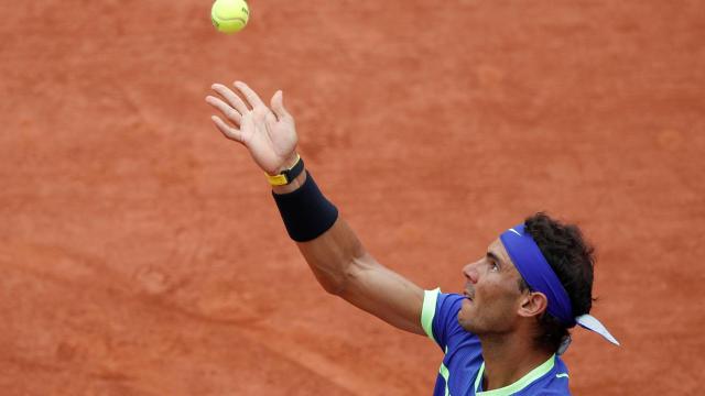 Nadal, durante un entrenamiento en Roland Garros.