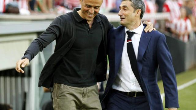 Ernesto Valverde, junto a Luis Enrique.