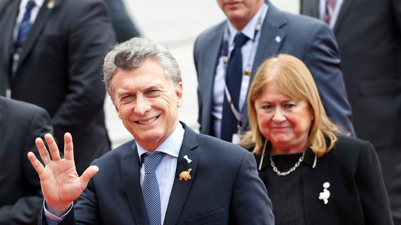 Mauricio Macri y tras él, la hasta ahora ministra de Exteriores de Argentina, Susana Malcorra.