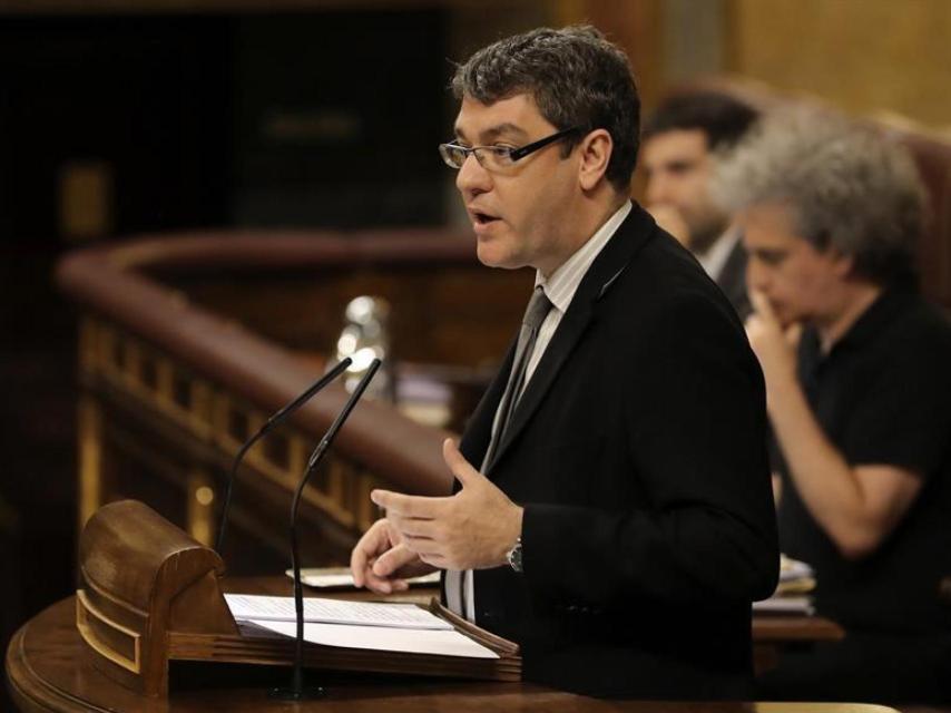 El ministro de Energía, Álvaro Nadal, durante su comparecencia en el Congreso.