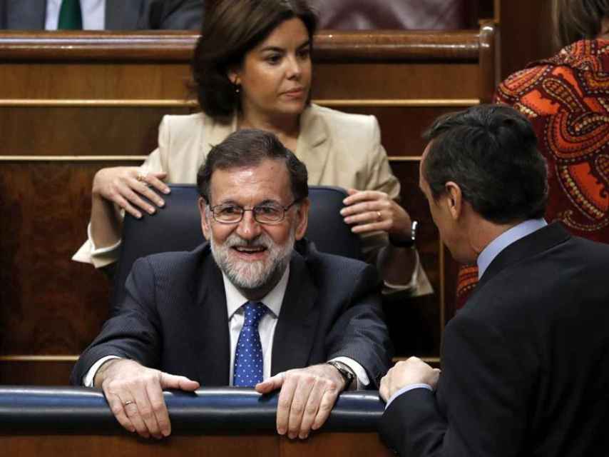Rajoy y Sáenz de Santamaría, durante el debate presupuestario.