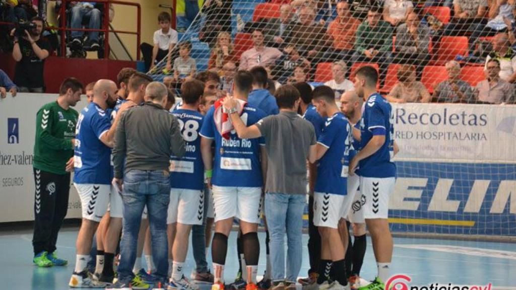 Atletico Valladolid Ademar Leon Balonmano (15)