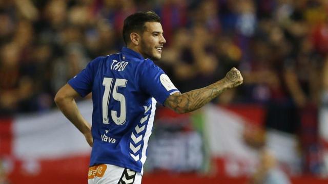 Theo Hernández celebra el gol contra el Barcelona en la final de la Copa del Rey.