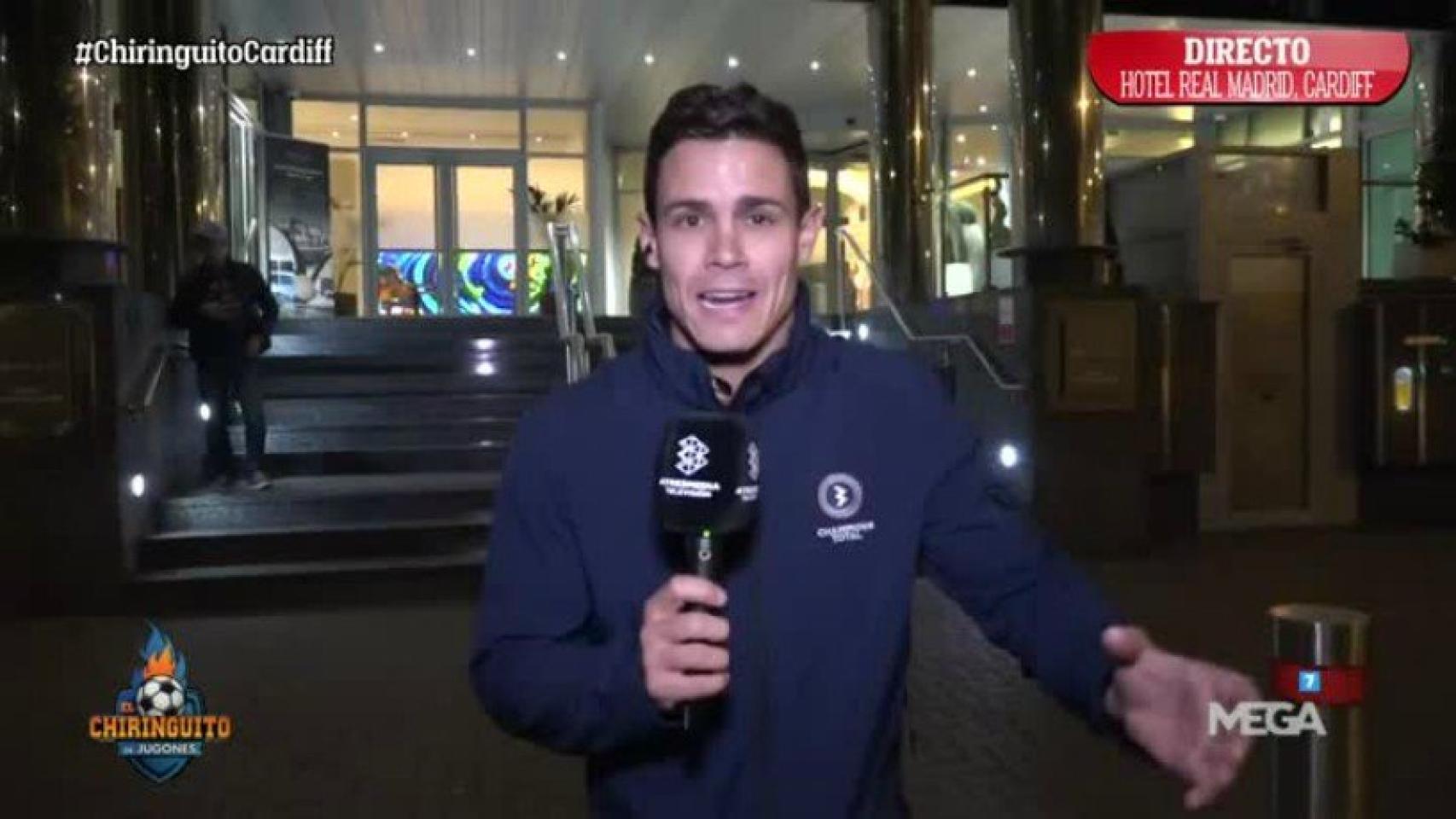 Edu Aguirre, desde Cardiff enseña el hotel del Real Madrid   Foto: Twitter (@elchiringuitotv)