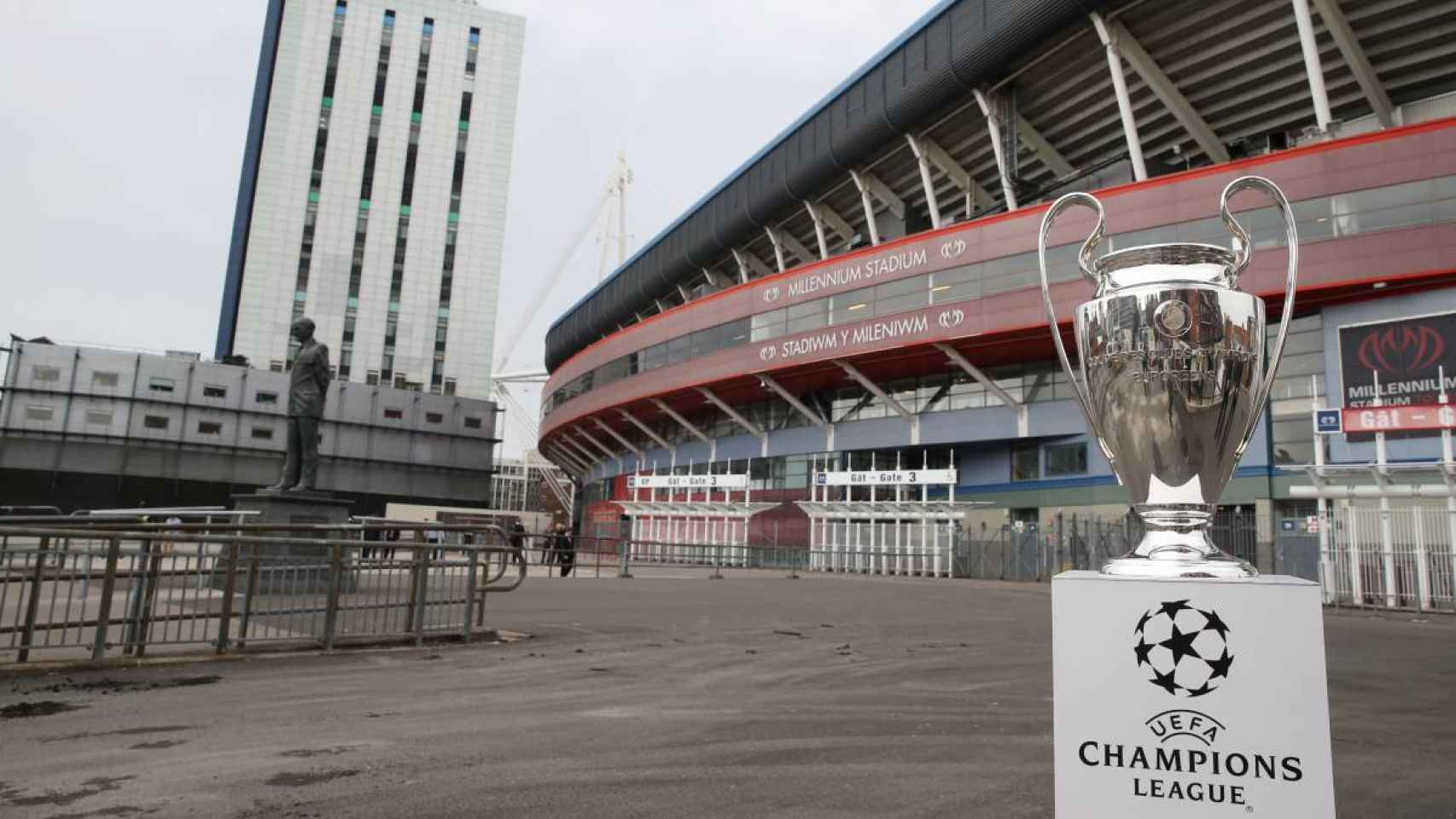 Trofeo de la Champions League en Cardiff.