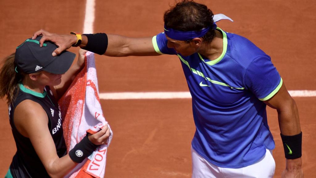 Nadal, durante un momento de su partido de octavos de final de Roland Garros.