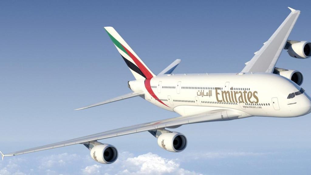 Un avión de Emirates en una imagen de archivo