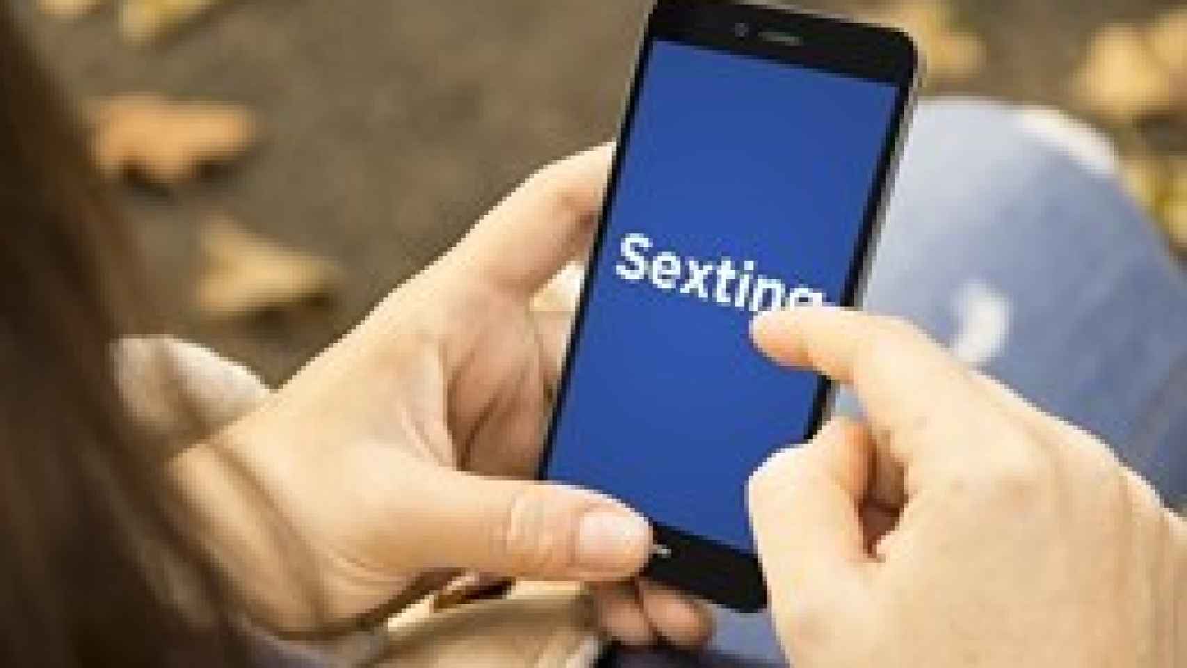La policía localiza un grupo en el que se realizaba 'sexting' con menores