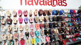 Así es el aspecto de las tiendas tradicionales de Havaianas. | Foto: Getty Images.