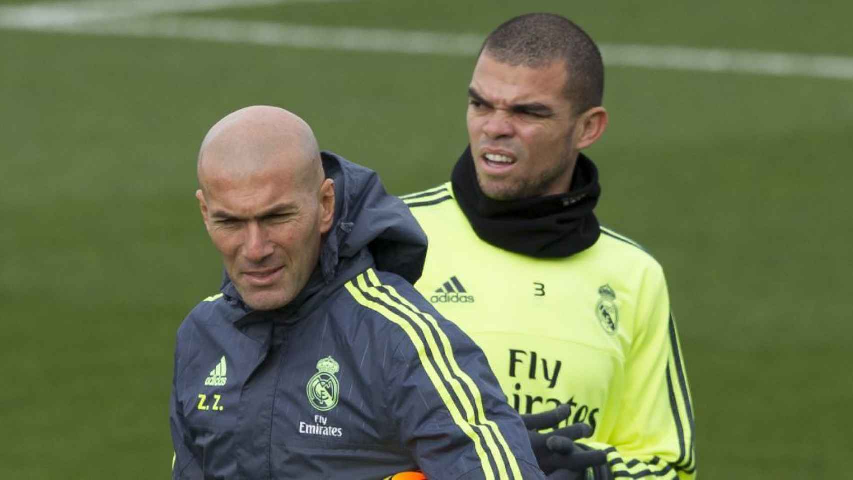 Pepe junto a Zidane en un entrenamiento.