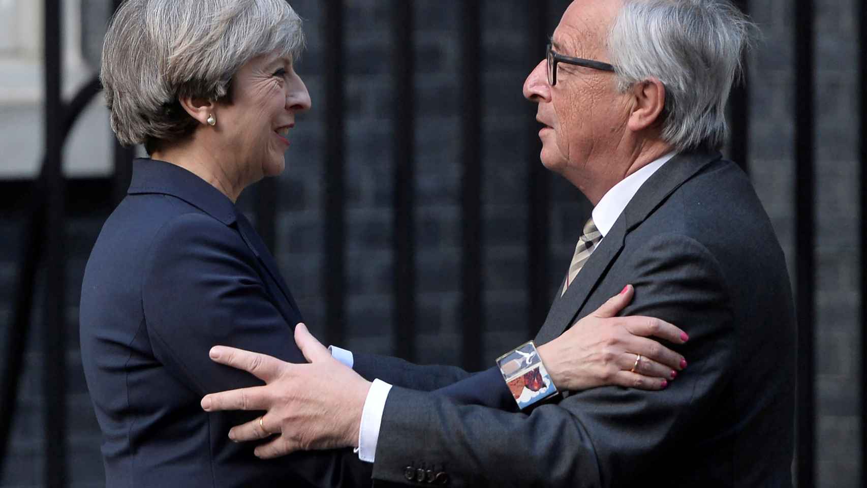 May y Juncker, en su última reunión a finales de abril en Londre