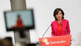 Ana Botin, presidenta del Banco Santander, en rueda de prensa tras la compra del Popular.