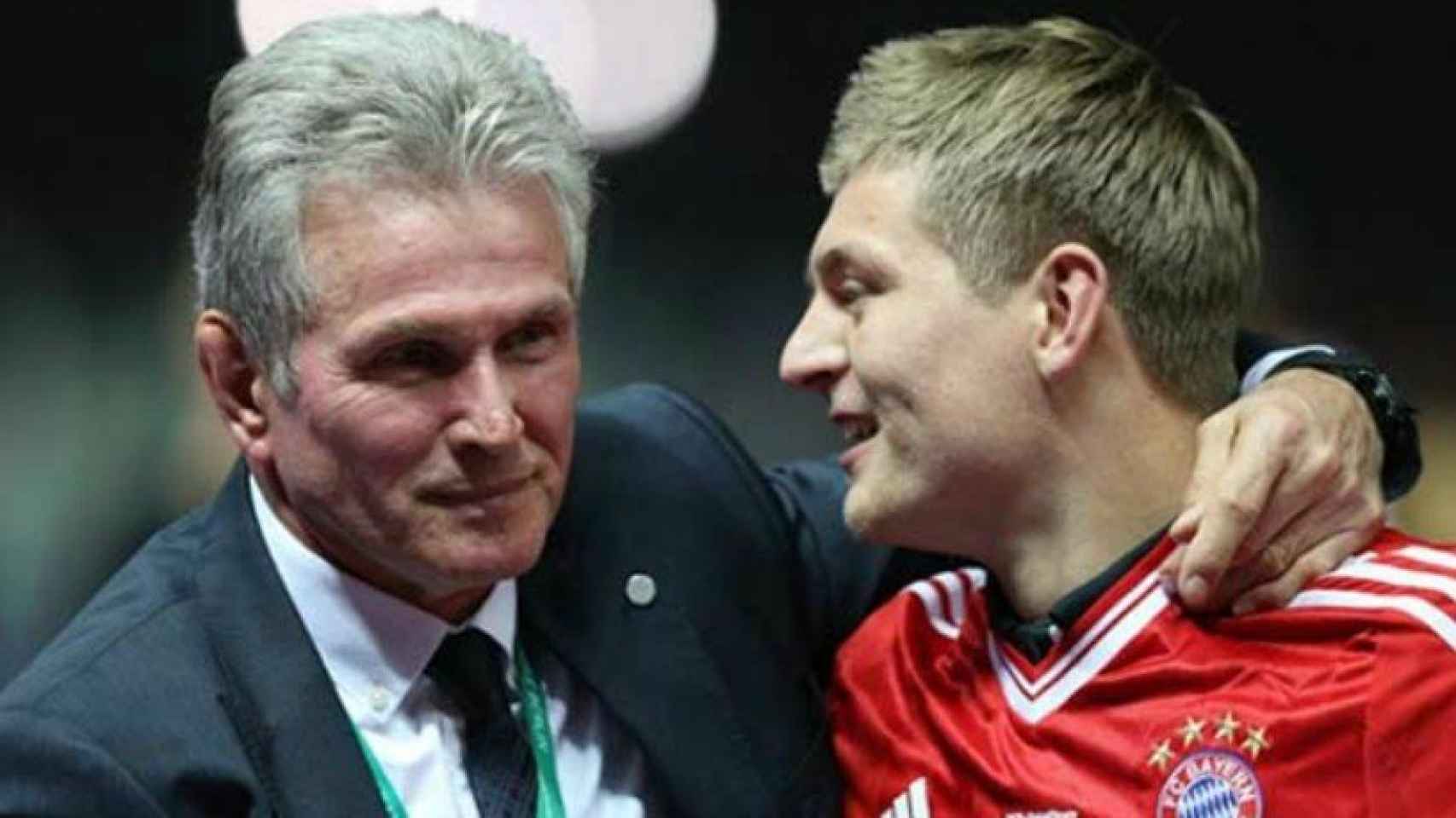 Kroos, junto a Heynckes en el Bayern. Foto fcbayern.com