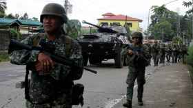 Tropas del Ejército filipino desplegadas en Marawi.
