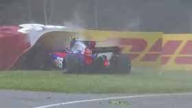 El Toro Rosso de Sainz tras el accidente en Canadá.