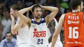 Sergio Llull horrorizado en el segundo partido ante Valencia Basket.