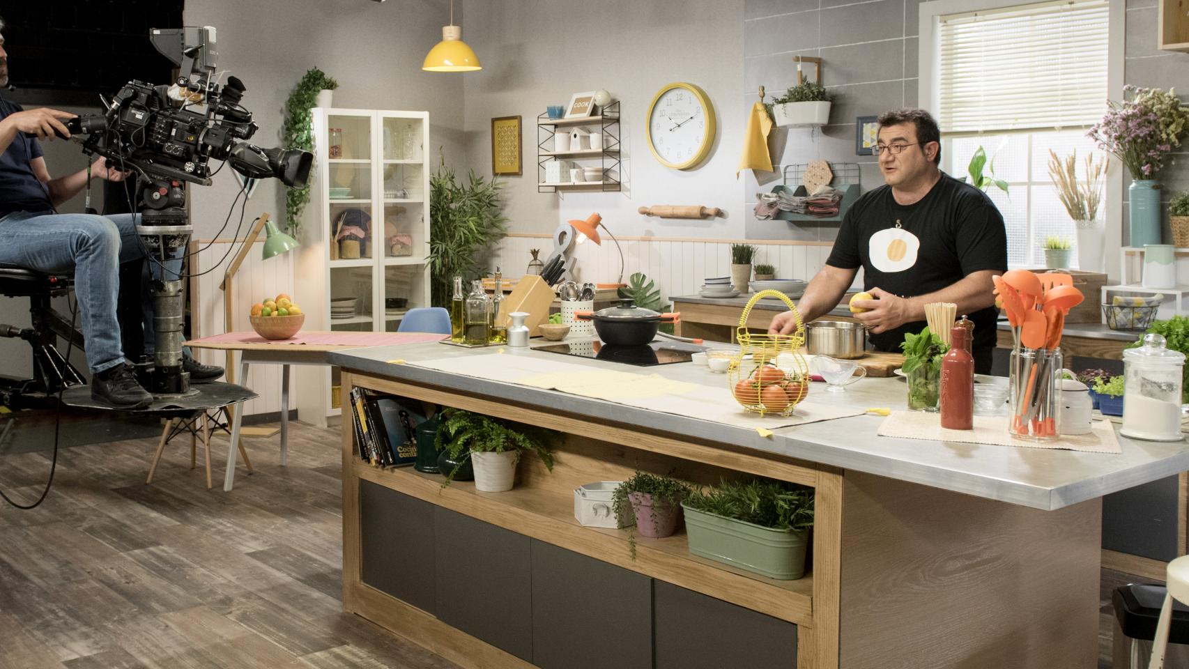 El chef Sergio Fernández en 'Cocinamos contigo'.