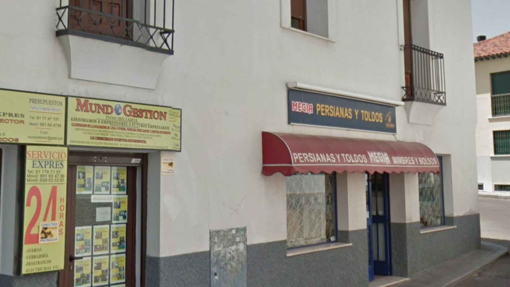 Fachada de la vivienda de la madre de Granados en Valdemoro (Madrid).