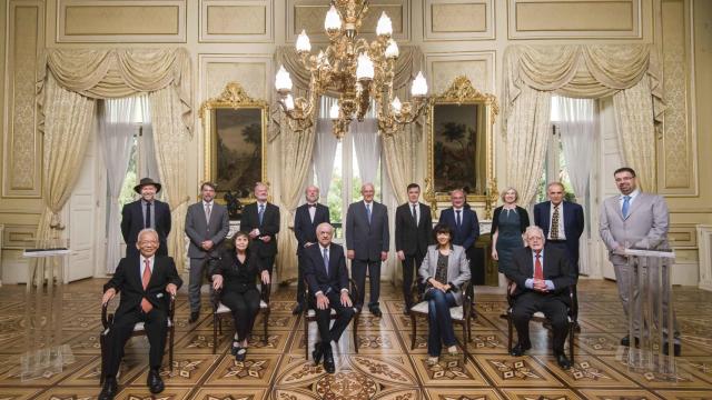 Foto de familia de todos los premiados.