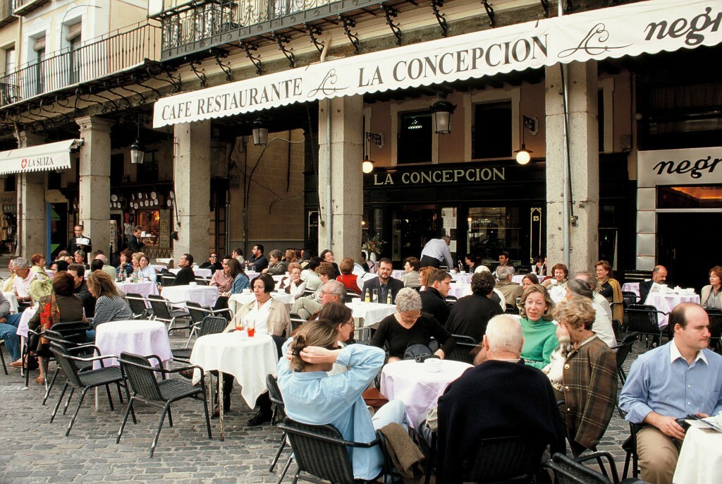 10 bares de tapas de Segovia para descubrir platos más allá del cochinillo