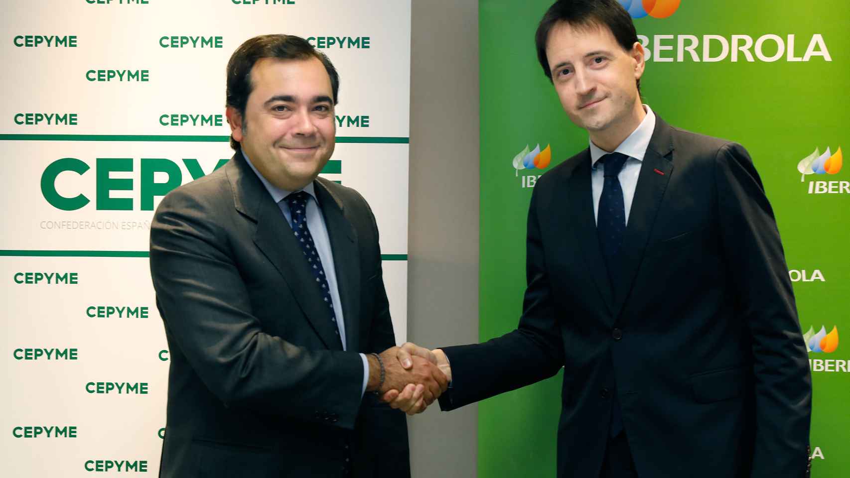 El secretario general de CEPYME, Borja Echegaray, y el director comercial de Iberdrola en España y Portugal, Íñigo Alonso.
