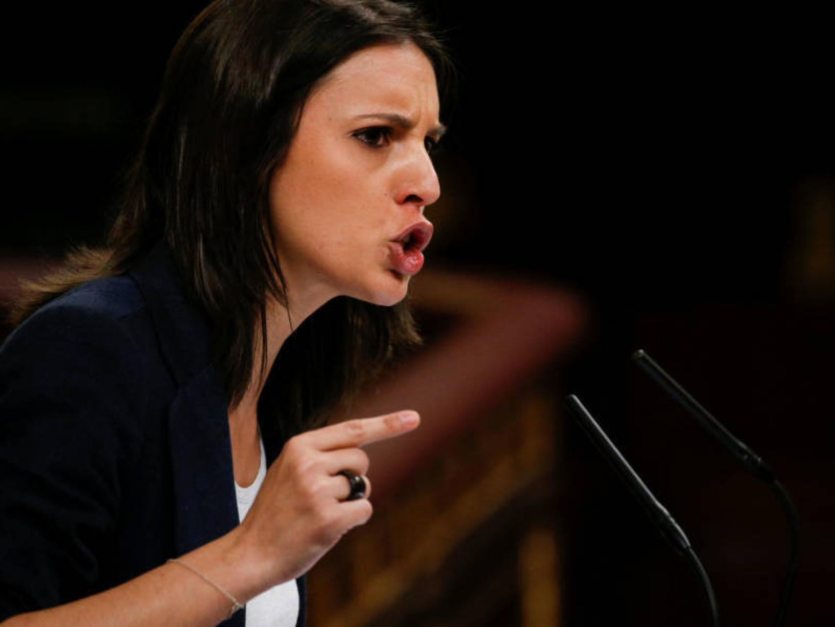 Irene Montero durante la moción de censura en el Congreso.
