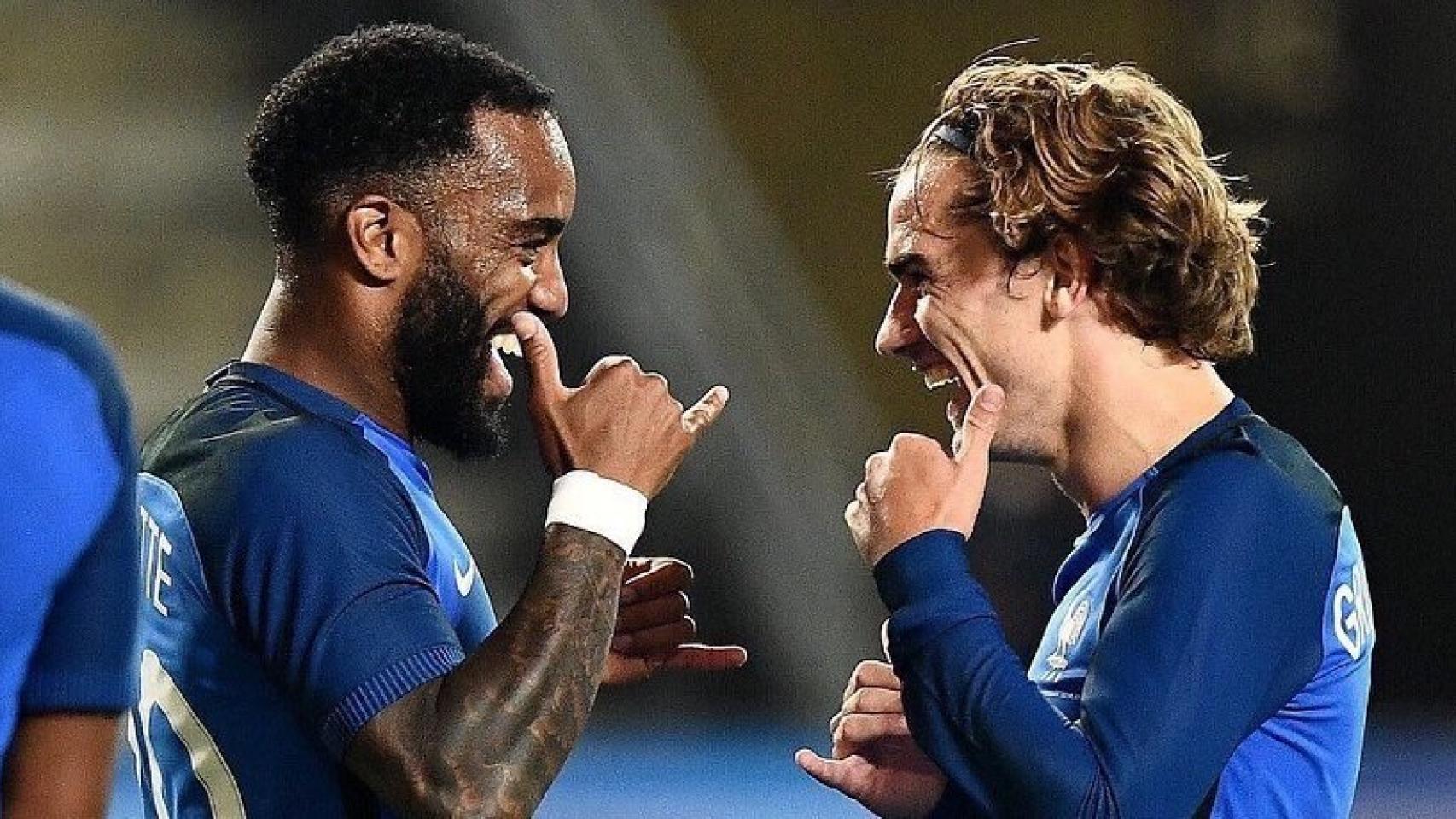 Lacazzette y Griezmann. Foto: Twitter: (@lacazzettealex)