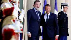 Rajoy y Macron durante su encuentro hoy en Francia.