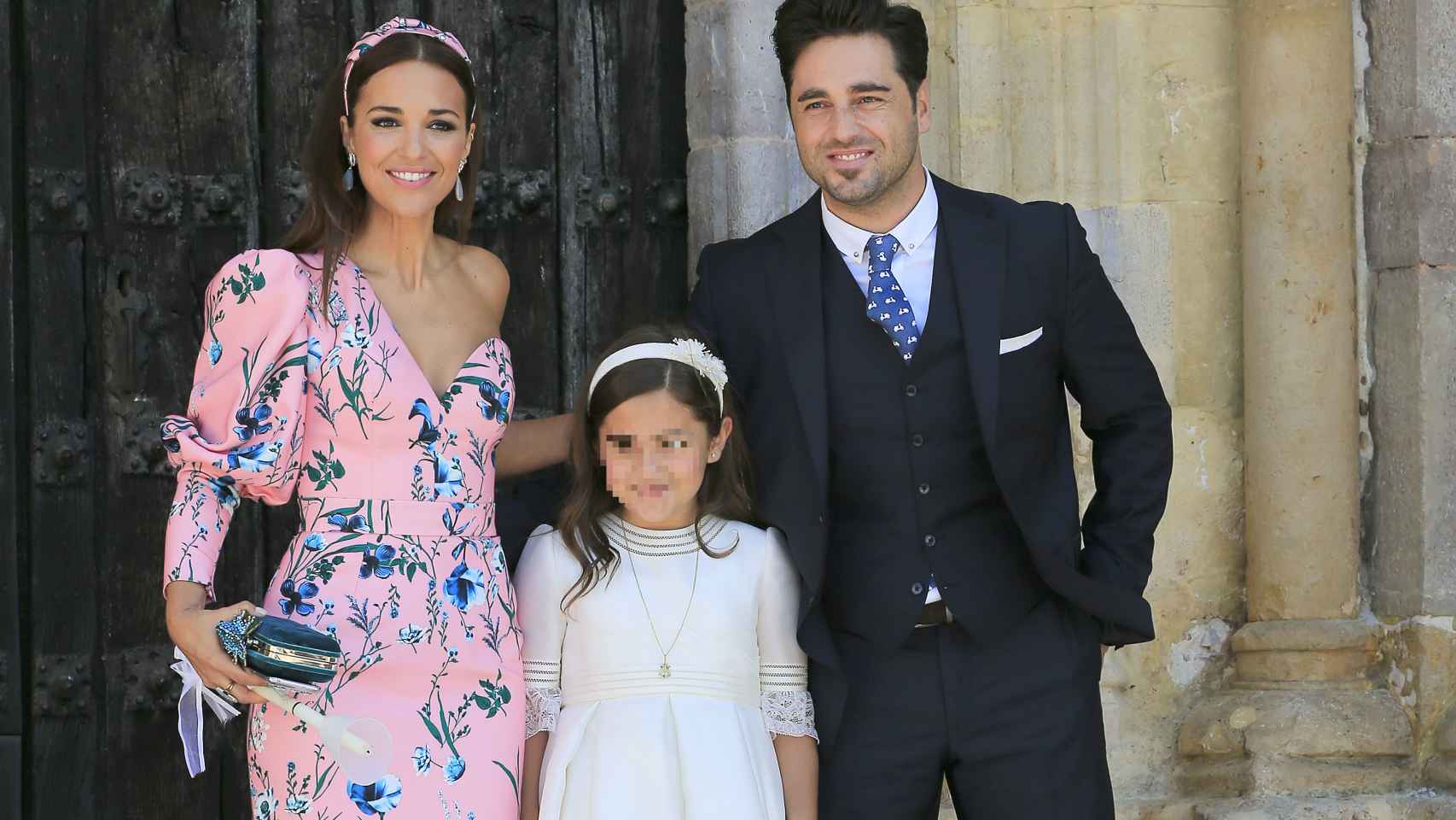 Paula Echevarría y David Bustamante junto a su hija Daniella.