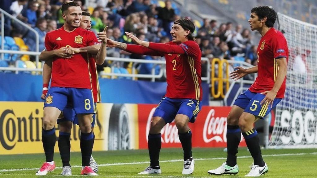 La Sub21 celebra el gol de Saúl ante Macedonia. Foto: Twitter (@sefutbol)