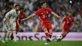 Lewandowski lanza el penalti contra el Madrid. Foto: fcbayern.com