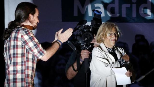 La guerra de sueldos enfrenta a Iglesias con el Ejecutivo de Carmena.